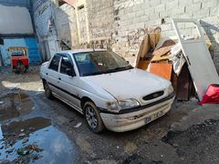 Sahibinden Ford Escort 1.6 CL 1995 Model