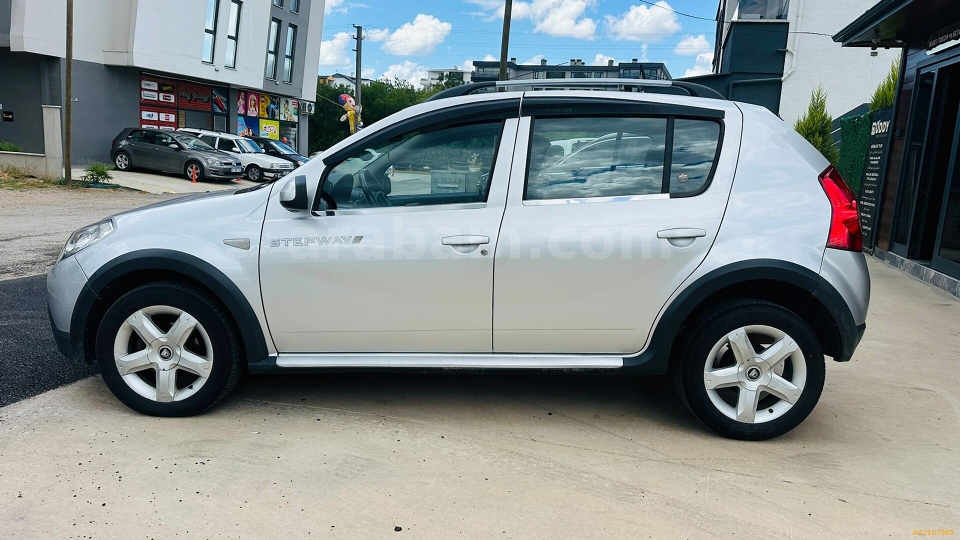 Galeriden Dacia Sandero 1.5 dCi Stepway 2011 Model Kocaeli 225.000 km Gri 5