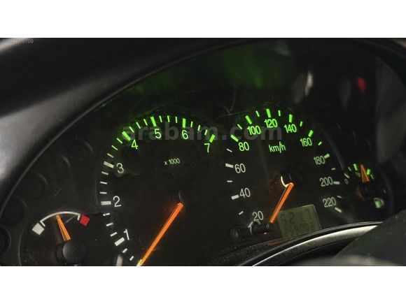ELİAÇIK'dan BAKIMLI TEMİZ FORD FOCUS 1.6 LPG FIRSAT ARACI