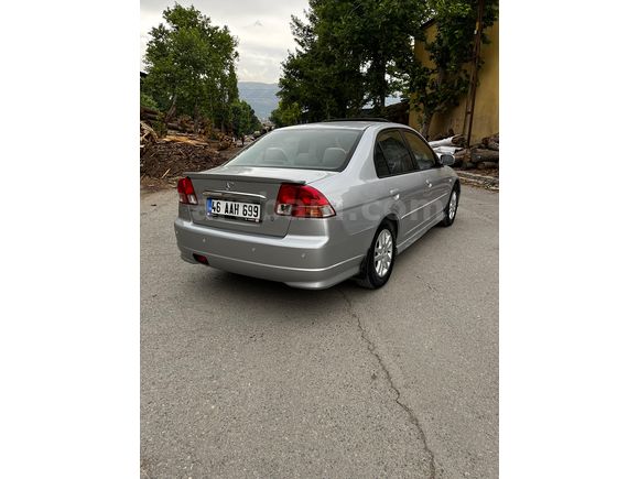 Sahibinden Honda Civic 1.6i VTEC ES 2005 Model 