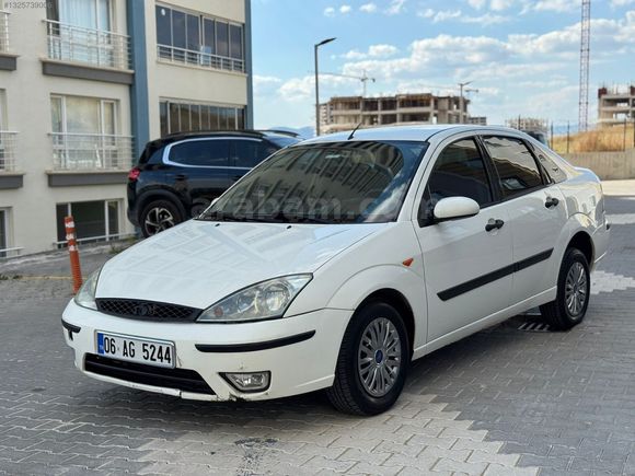 2004 FORD FOCUS 1.6 CONFORT 4 CAM OTOMATİK KLİMA ABS