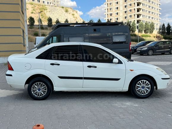 2004 FORD FOCUS 1.6 CONFORT 4 CAM OTOMATİK KLİMA ABS