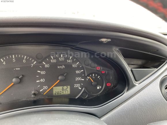 ORJİNAL 280.000 KM DE FOCUS 1.6 COMFORT SEDAN