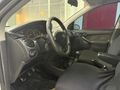 2004 FORD FOCUS