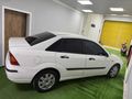 2004 FORD FOCUS