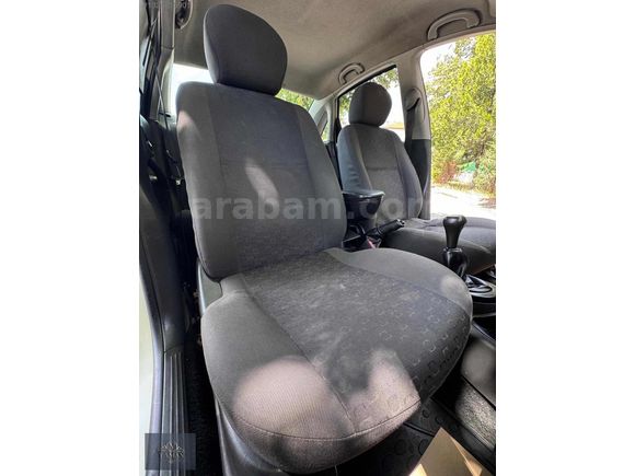 *YAMAN'DAN* 2002 MODEL FORD FOCUS 1.6 COMFORT
