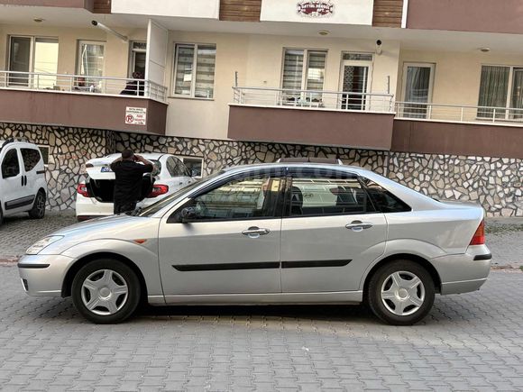 PLT MOTORSDAN 2004 MASRAFSIZ FOCUS 255.000 KMDE