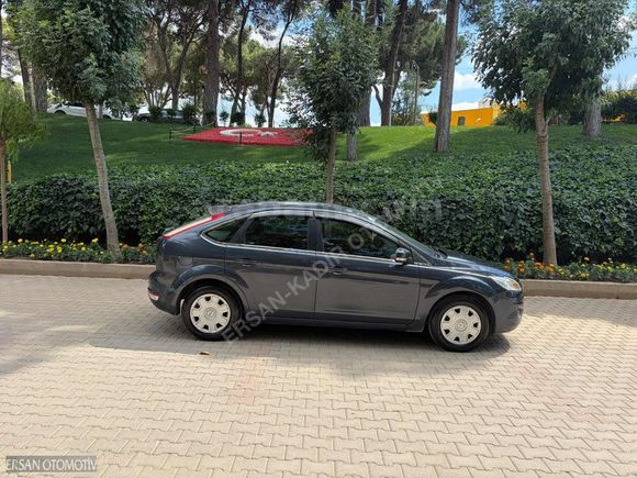 2011 FORD FOCUS OTOMATİK VİTES...