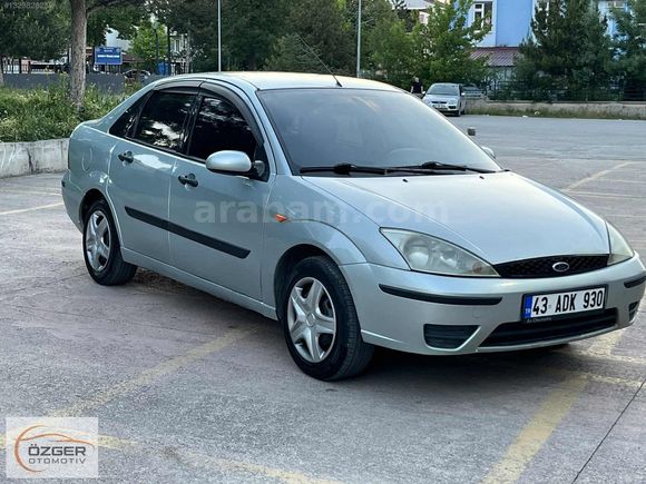 2005 FORD FOCUS COMFORT SEDAN
