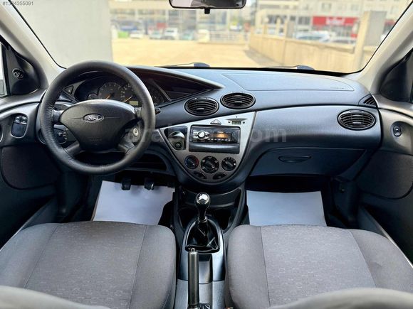 GARAJ ARACI 2004 MODEL FOCUS COMFORT 210 BİN KM 2 PARÇA BOYA