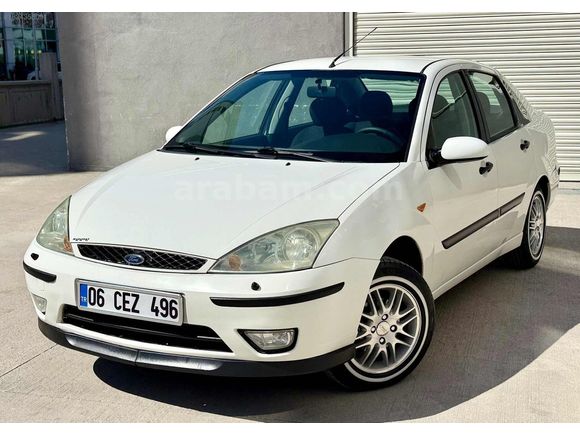 GARAJ ARACI 2004 MODEL FOCUS COMFORT 210 BİN KM 2 PARÇA BOYA
