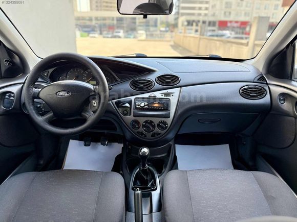 GARAJ ARACI 2004 MODEL FOCUS COMFORT 210 BİN KM 2 PARÇA BOYA
