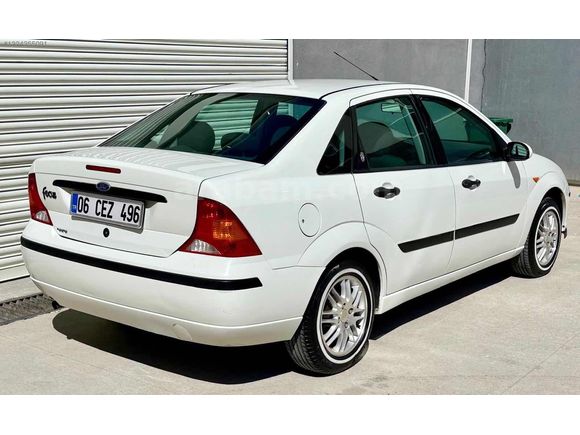 GARAJ ARACI 2004 MODEL FOCUS COMFORT 210 BİN KM 2 PARÇA BOYA