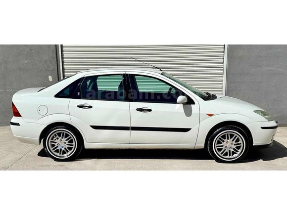 GARAJ ARACI 2004 MODEL FOCUS COMFORT 210 BİN KM 2 PARÇA BOYA