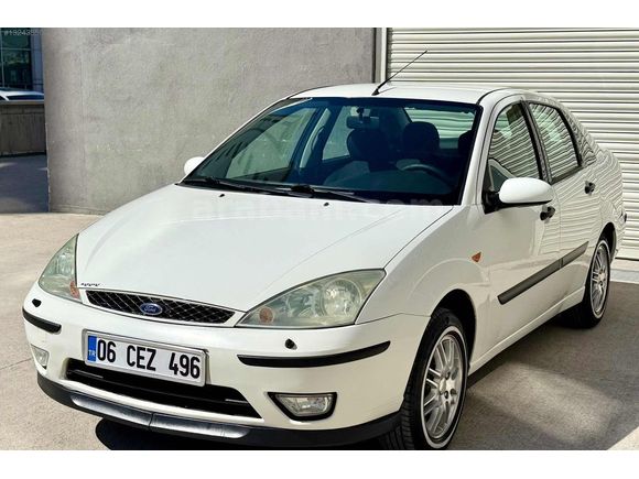 GARAJ ARACI 2004 MODEL FOCUS COMFORT 210 BİN KM 2 PARÇA BOYA