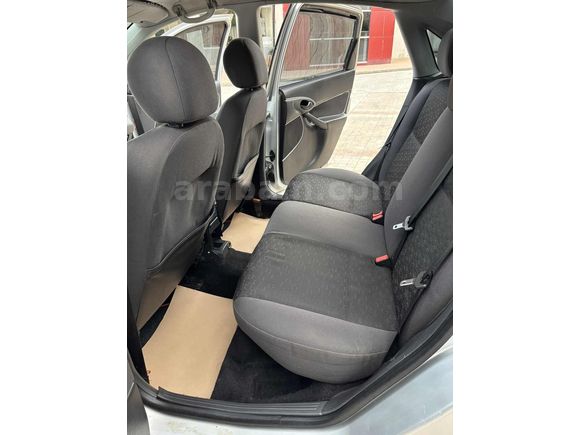 2005 MODEL FOCUS 1.6 4 CAM OTOMATİK DEĞİŞENSİZ