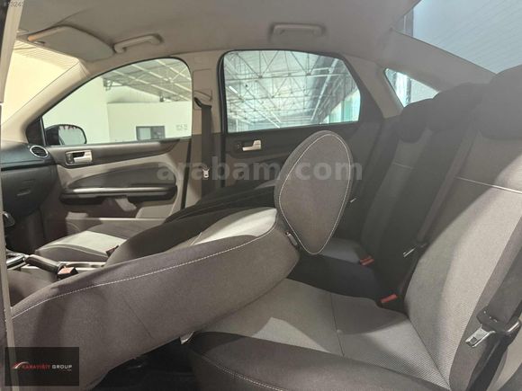 2010-FORD-FOCUS-1.6-COMFORT-OTOMATİK-LPG-GERİ GÖRÜŞ-TERTEMİZZ