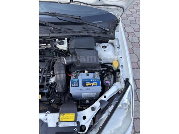 2005 MODEL HATASIZ BOYASIZ 4 CAM OTOMATİK