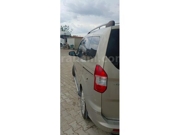 Sahibinden Ford Tourneo Courier 1.6 TDCi Titanium Plus 2017 Model
