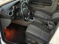 2011 MODEL FORD FOCUS