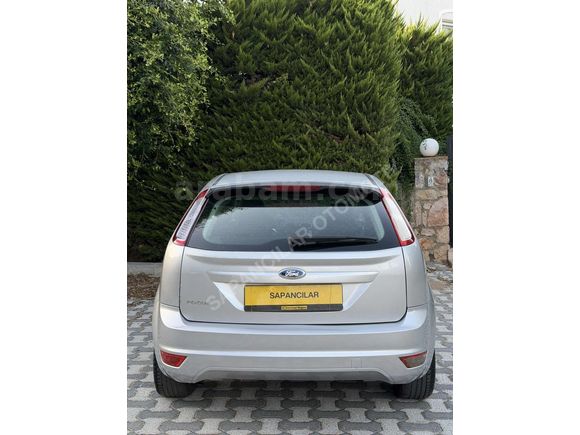 FORD FOCUS 1.6 BENZİN OTOMATİK