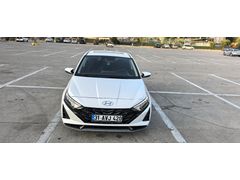 Sahibinden Hyundai i20 1.0 T-GDI Elite 2025 Model  8.000 km Beyaz