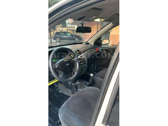 Sahibinden Ford Focus 1.6 Ambiente 2000 Model
