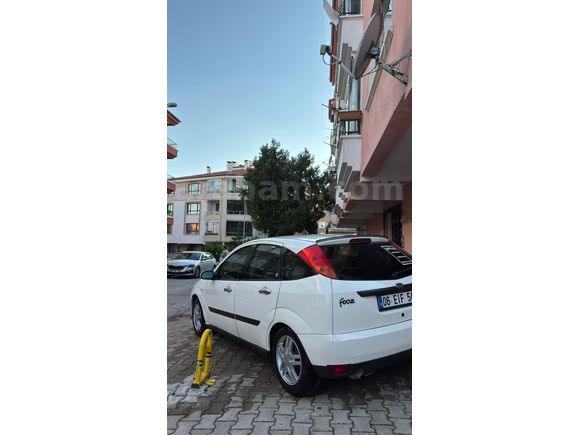 Sahibinden Ford Focus 1.6 Ambiente 2000 Model