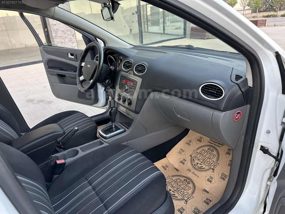 HATCHBACK-OTOMATİK 2011 MODEL FOCUS 1.6 SADECE "79.000" BİNDE