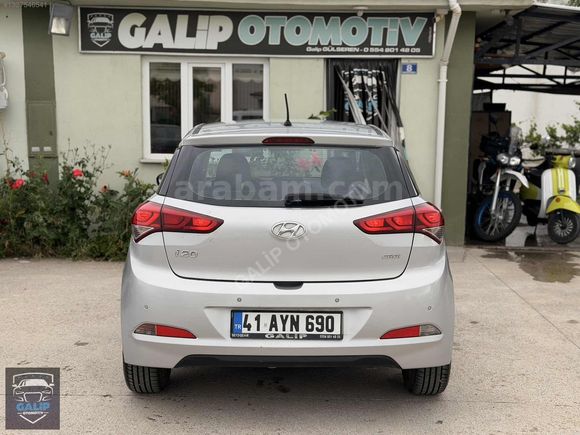 2015 MODEL HYUNDAİ İ20 1.4CRDİ STYLE 181 BİN KM