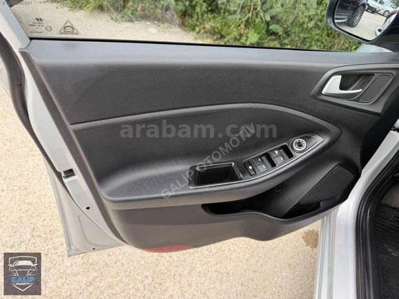 2015 MODEL HYUNDAİ İ20 1.4CRDİ STYLE 181 BİN KM