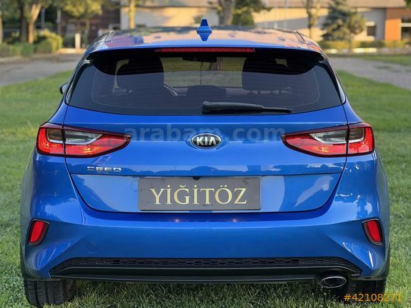 İLK SAHİBİNDEN 2020 KİA CEED 1.4 COOL TEKNO HATASIZ BOYASIZ