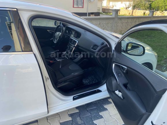 Sahibinden Volvo V40 1.6 D Advance 2013 Model 