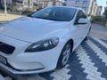 Sahibinden Volvo V40 1.6 D Advance 2013 Model 