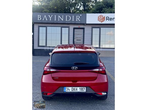 İlk sahibinden alınmış temiz arabadır