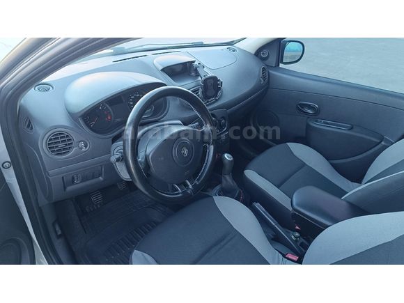2011 Renault Clio 1.5 dizel