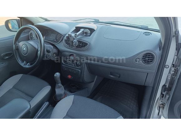 2011 Renault Clio 1.5 dizel