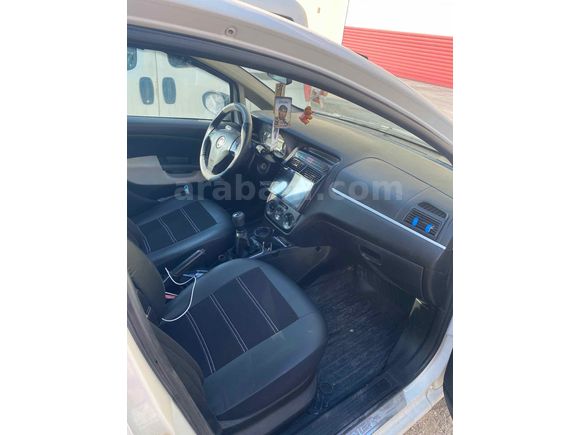 Sahibinden Fiat Linea 1.3 Multijet Active 2011 Model Hatay