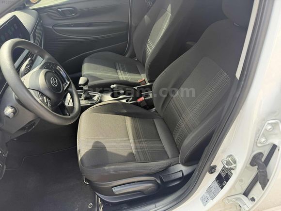 BOYASIZ SERVİS BAKIMLI CAR PLAYLI İ20
