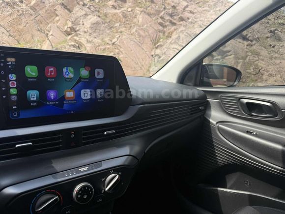 BOYASIZ SERVİS BAKIMLI CAR PLAYLI İ20
