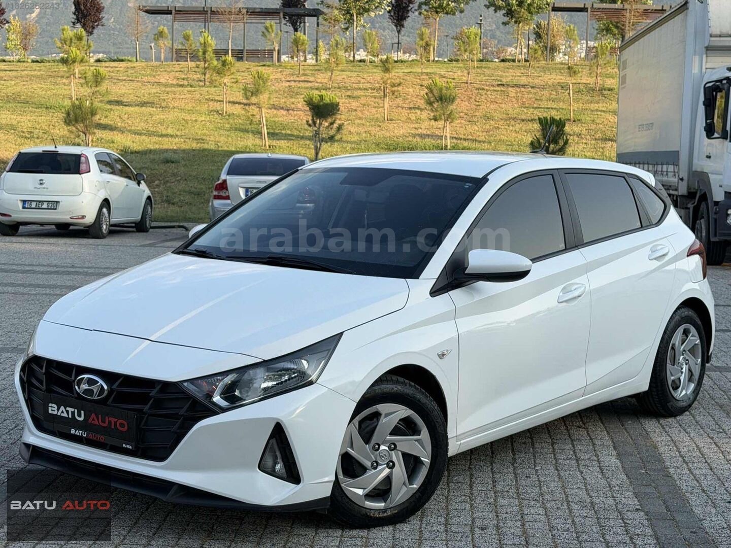 Galeriden Hyundai i20 1.4 MPI Jump 2023 Model Bursa 122.500 km Beyaz 6