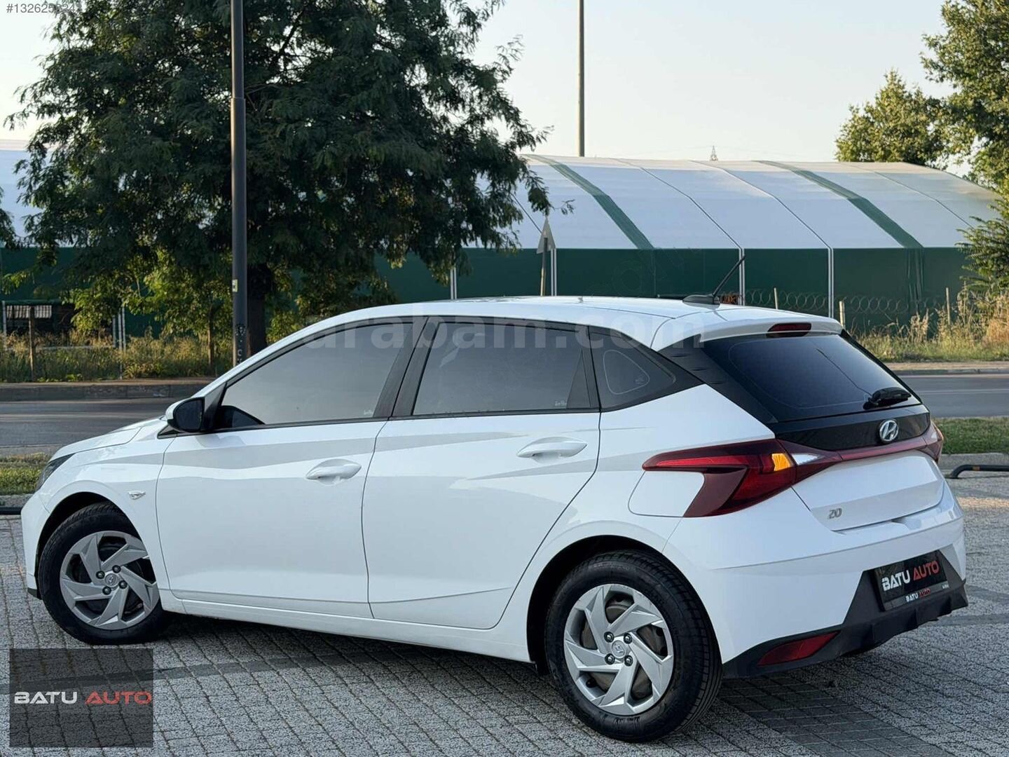 Galeriden Hyundai i20 1.4 MPI Jump 2023 Model Bursa 122.500 km Beyaz 4