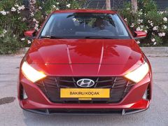 2021 MODEL HUNDAİ İ 20 TAM OTOMATİK VİTES ORJİNAL 120 BİN KM