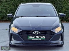 2023 MODEL HUNDAİ İ20 1.4MPI 100HP 94.ooo KM HATASIZ BOYASIZ ORJ