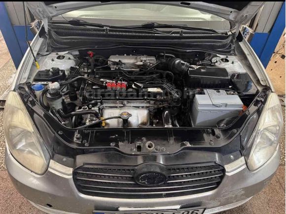 Sahibinden Hyundai Accent Era 1.4 Team 2011 Model 