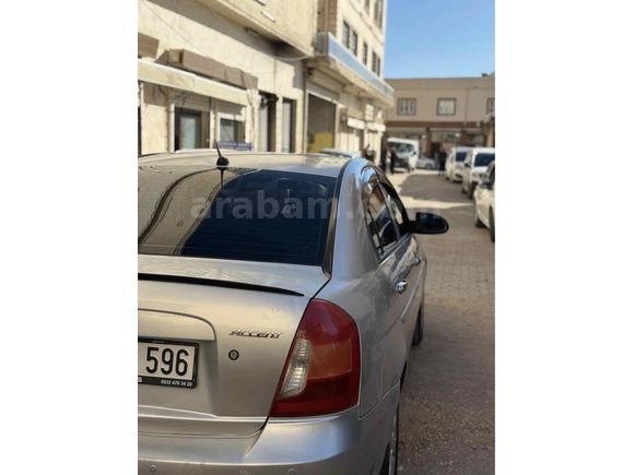 Sahibinden Hyundai Accent Era 1.4 Team 2011 Model 