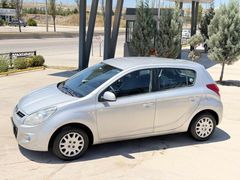 İLK SAHİBİNDEN..67.000KM..OTOMATİK..DEĞİŞENSİZ..GARAJ ARACI