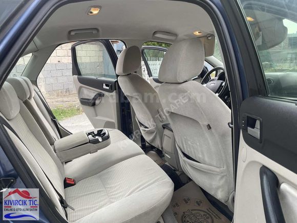 _2006 Ford Focus_1.6 GHİA Ful Hatasız_156 Binde_
