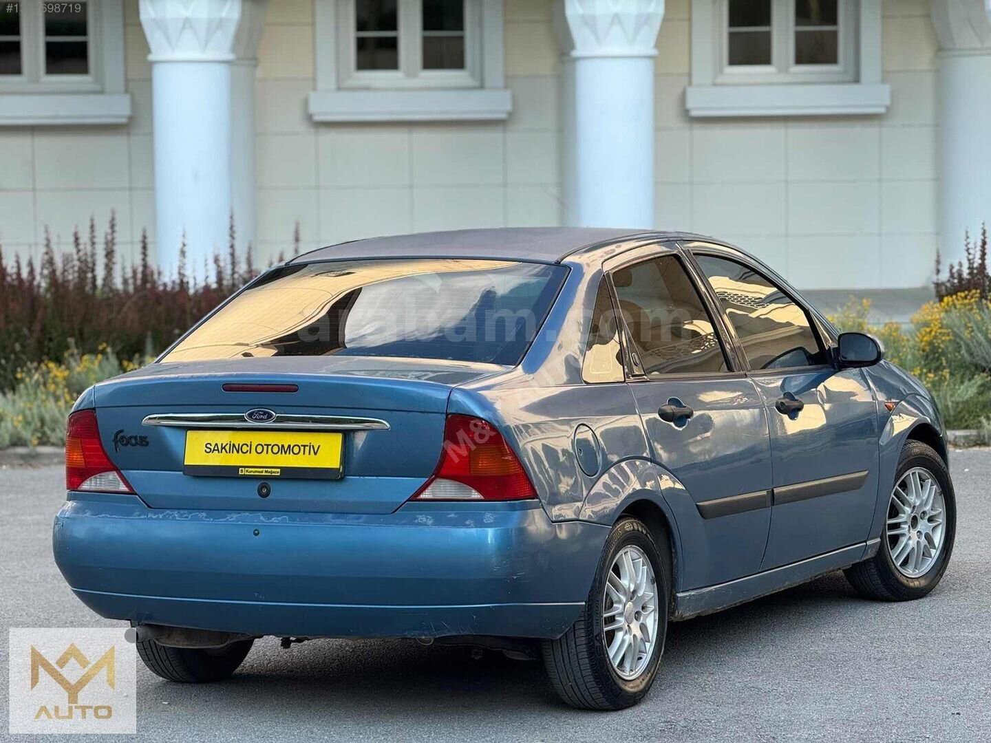 Galeriden Ford Focus 1.6 Ghia 2001 Model Ankara 470.000 km Mavi 5