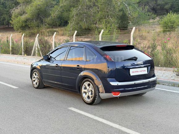 FORD FOCUS 2005 MAKYAJLI GHİA 1.6 BENZİN LPG FULL+FULL
